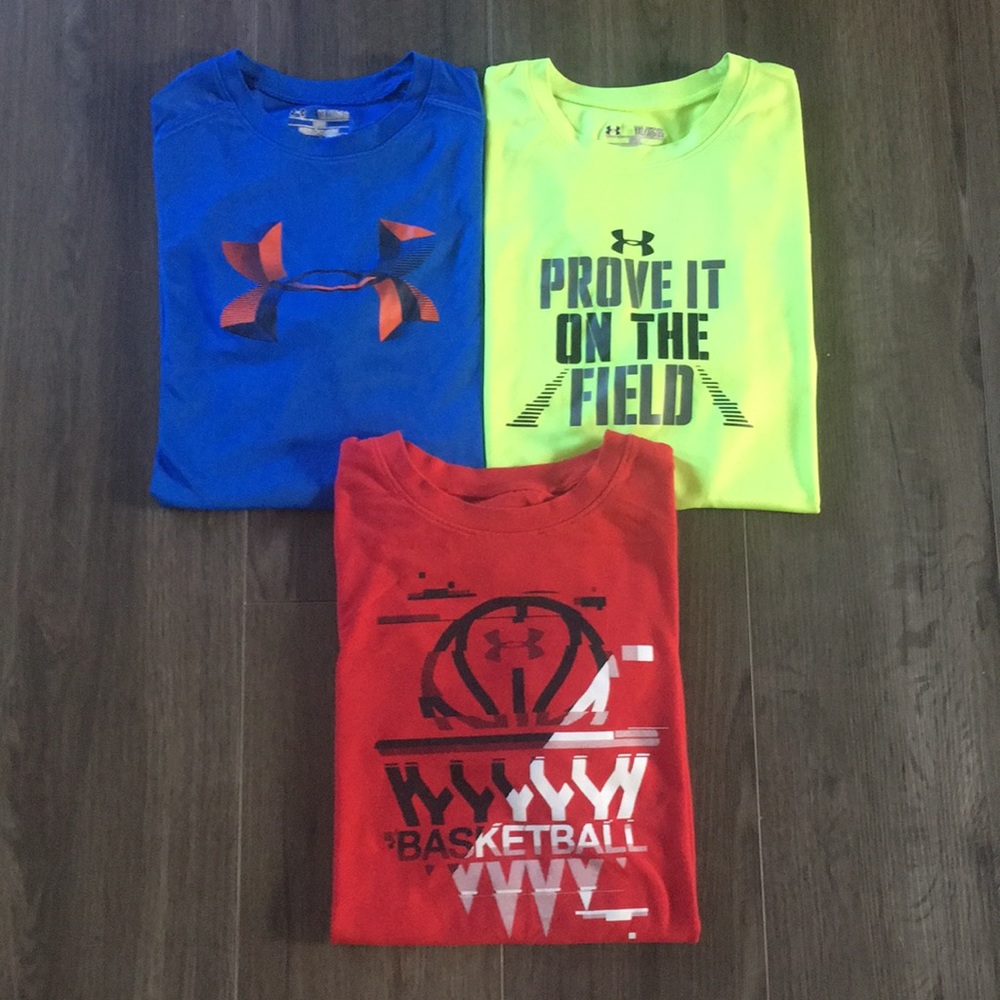 3 UA HeatGear Youth XL Tee Shirts